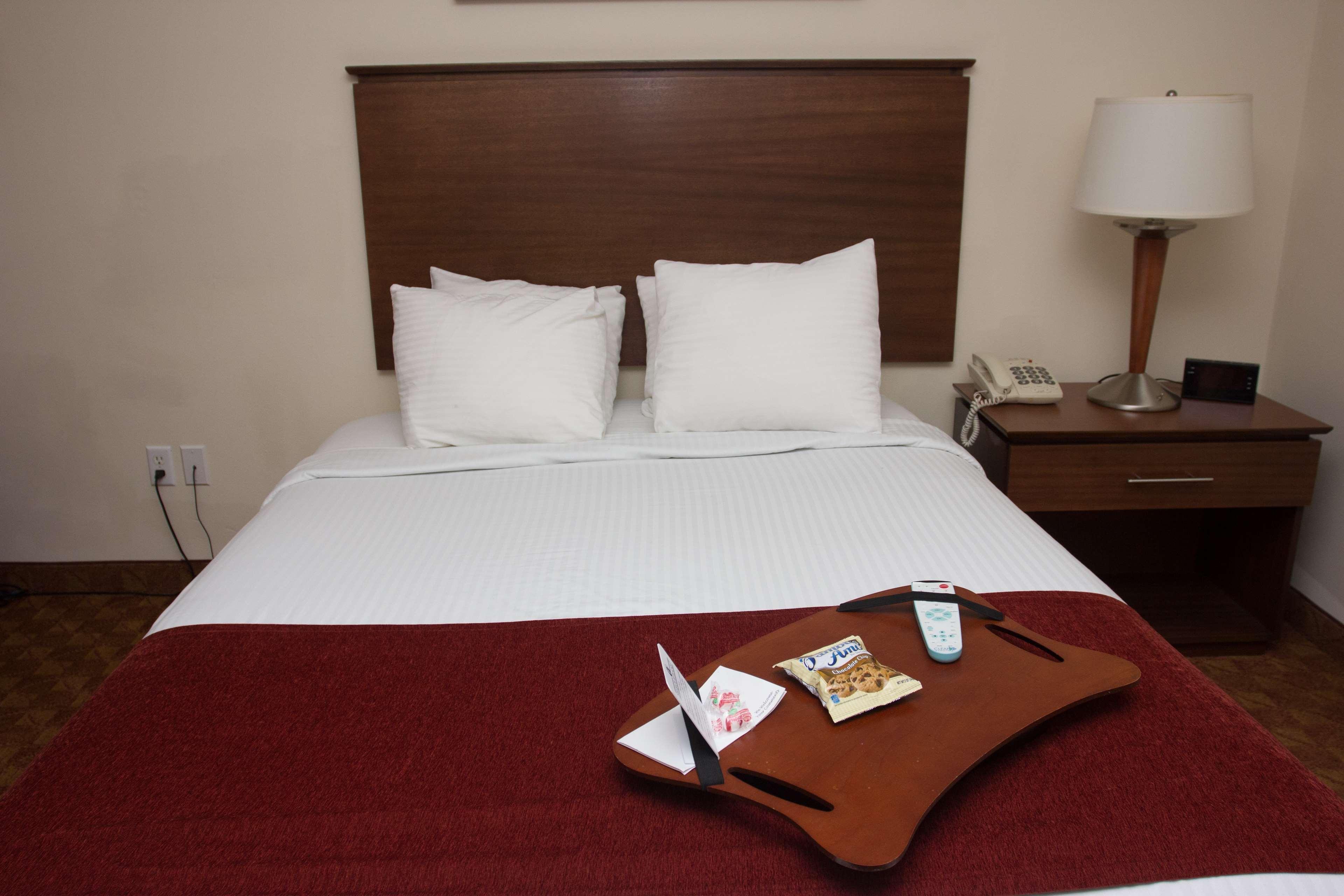 Hebron Best Western Lakewood Inn מראה חיצוני תמונה