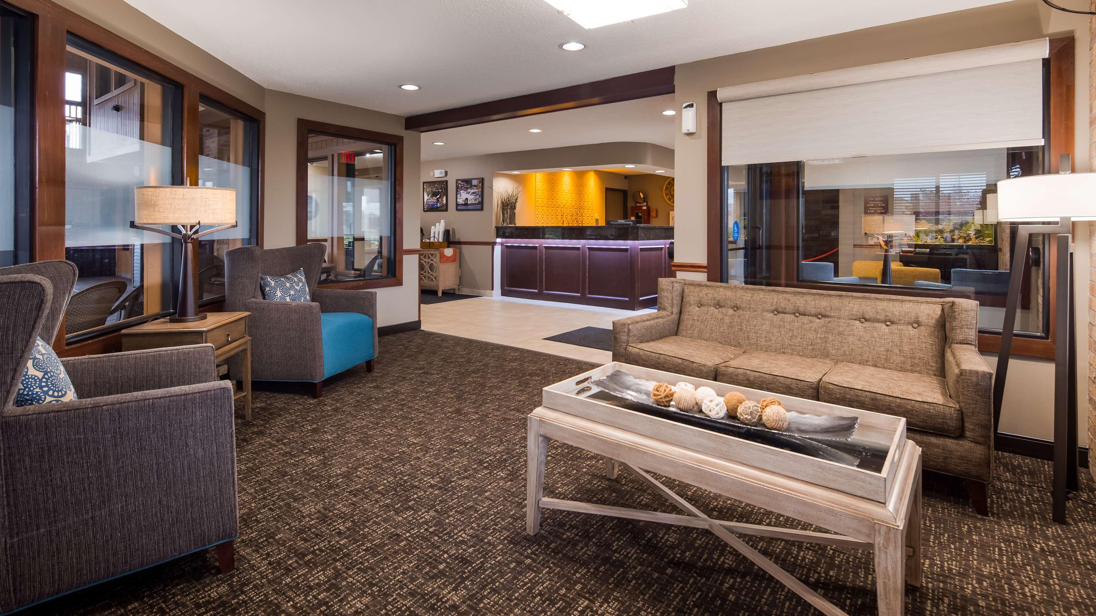 Hebron Best Western Lakewood Inn מראה חיצוני תמונה