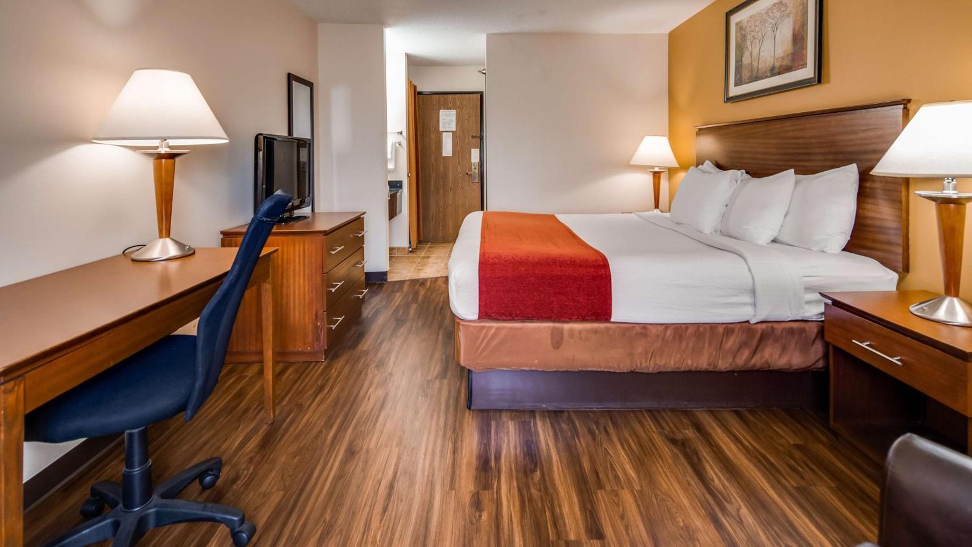Hebron Best Western Lakewood Inn מראה חיצוני תמונה